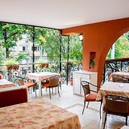 Globus Hotel Plovdiv Exteriér fotografie